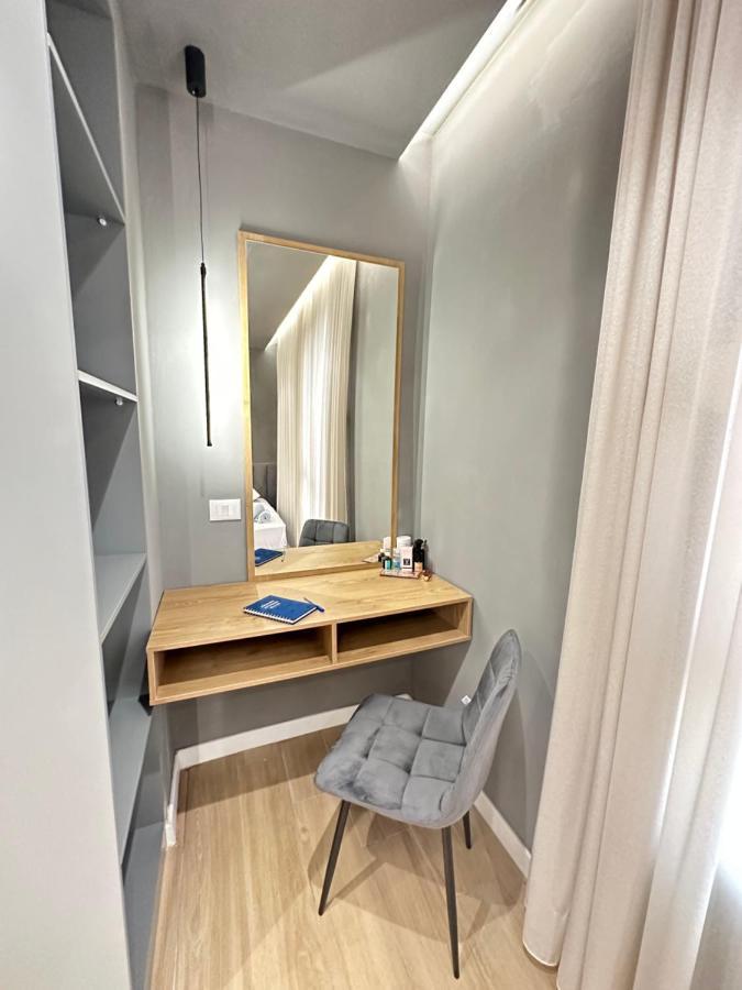 Luxurious Seaside Apartment Драч Екстериор снимка