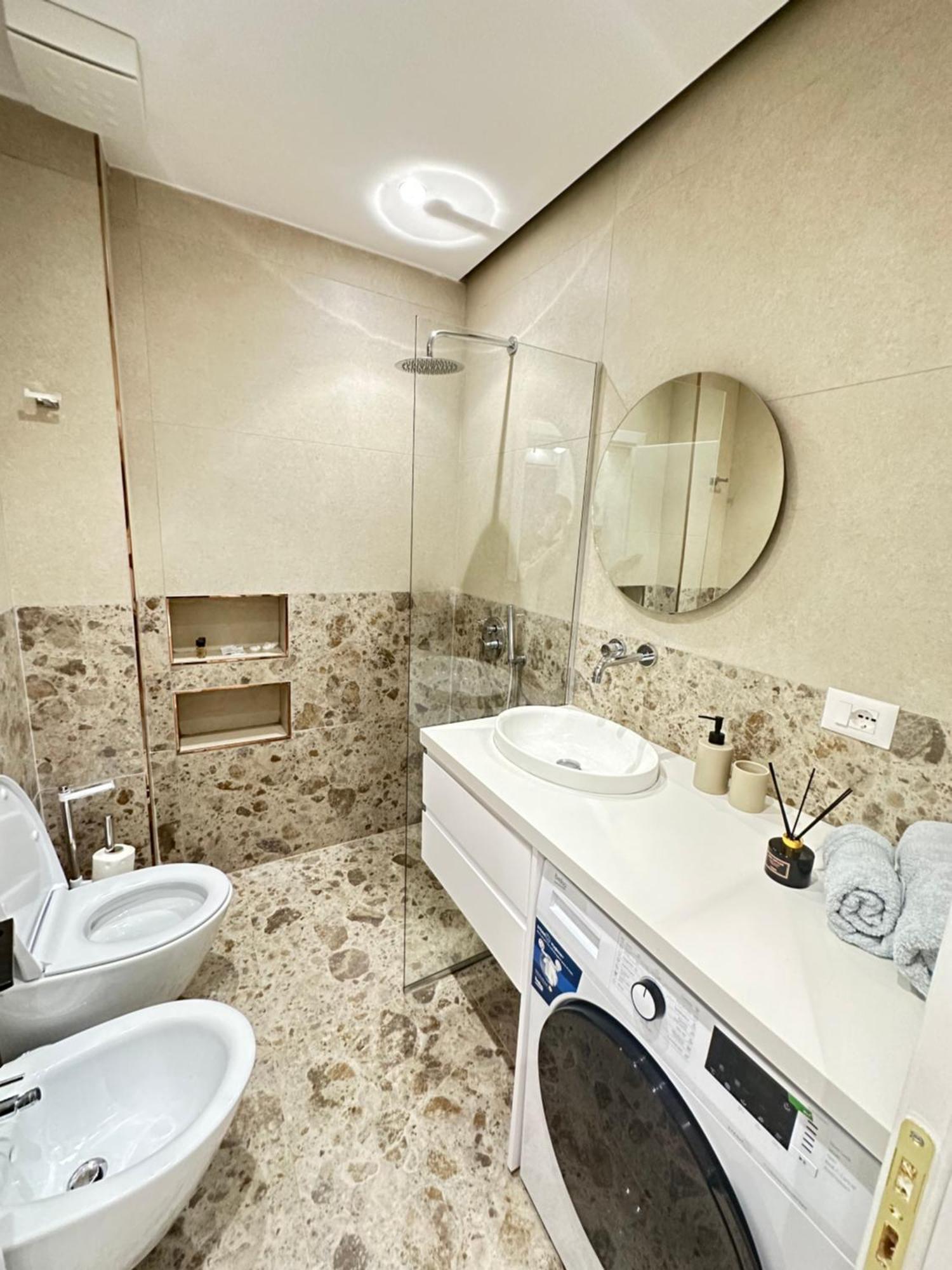 Luxurious Seaside Apartment Драч Екстериор снимка