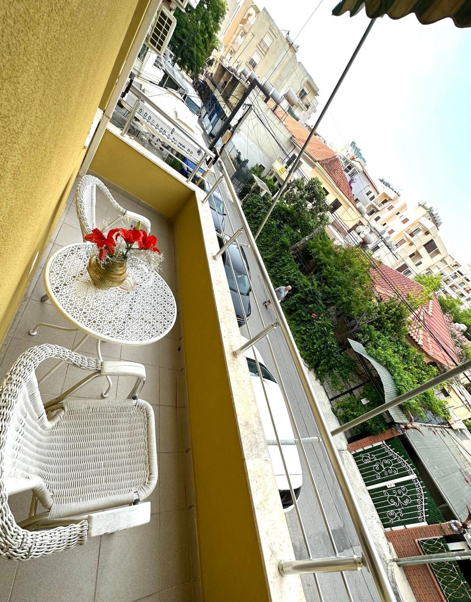 Luxurious Seaside Apartment Драч Екстериор снимка